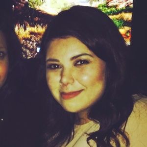 Meet your Posher, Andrea